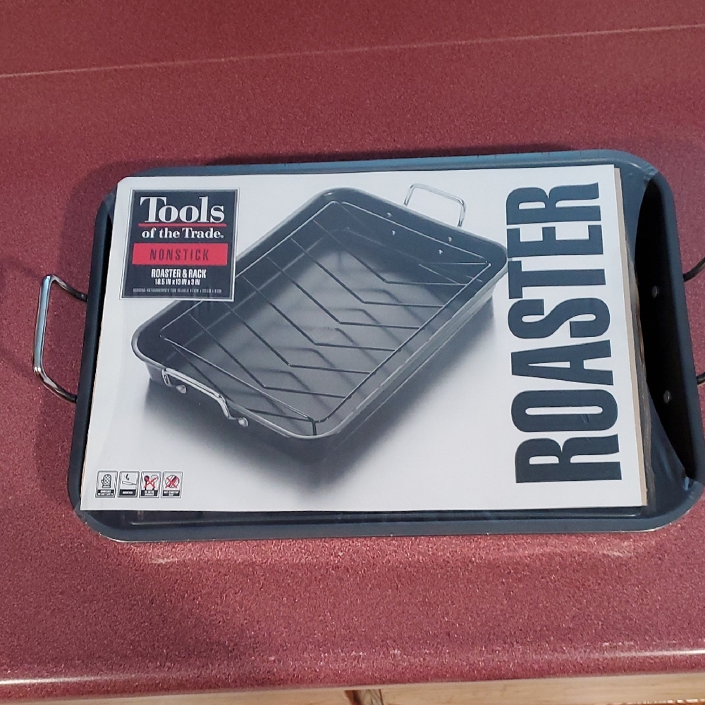 Nonstick Roaster with Rack - Gray